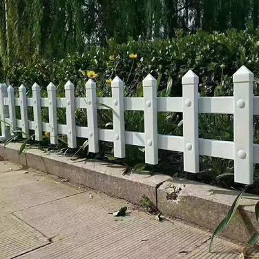 PVC塑鋼護欄在安平縣的應用與發展