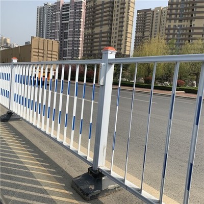 白色塑鋼PVC護欄 山東道路與高速公路的安全衛士